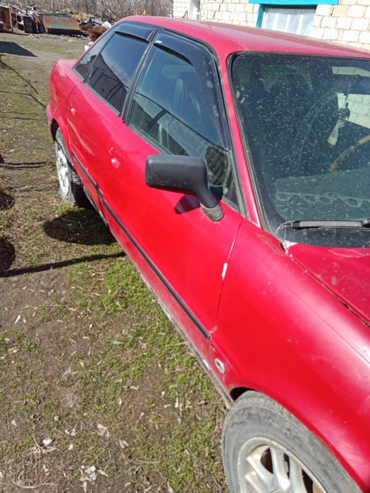 Продам на разбор Ауди 80.b4. 2.3