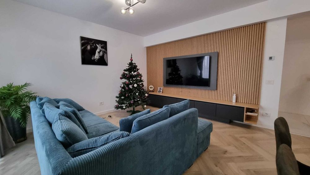 De inchiriat apartament 3 camere dotat lux