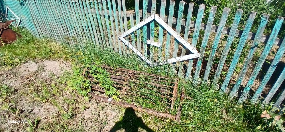 Продам плуг трех корпусной с котком