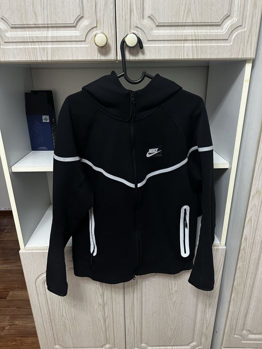 Nike tech fleece