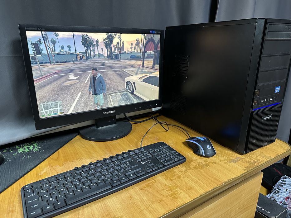 Компьютер в полном комлекте