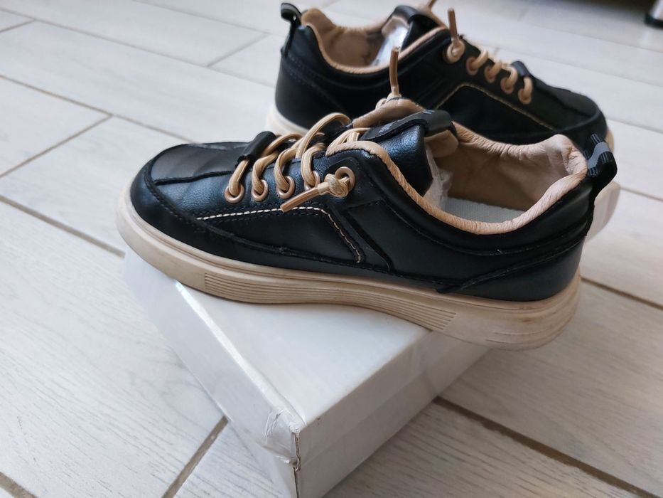 Продам обувь для мальчика