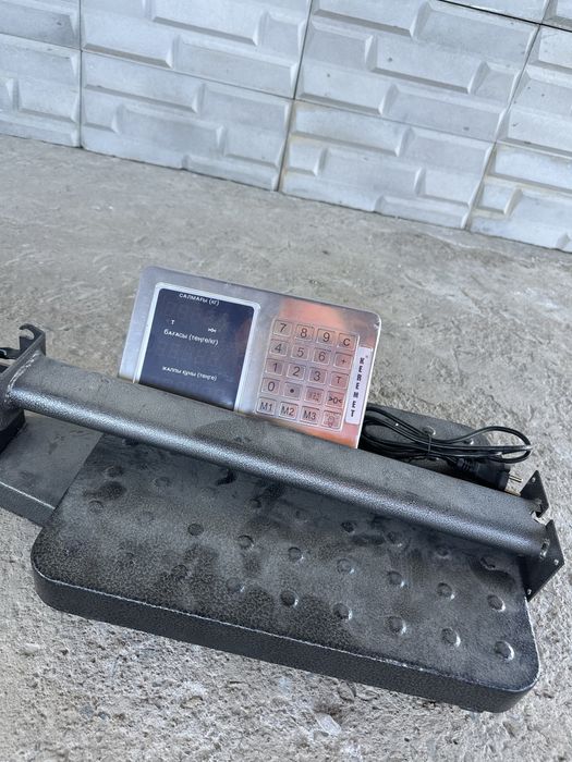 Весы продается 3 шт