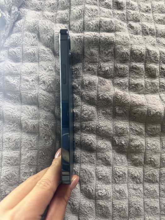 Iphone 12 pro продам в хорошем состоянии