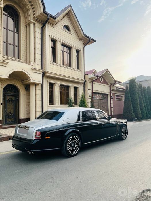 Rolls Royce Phantom Long Version