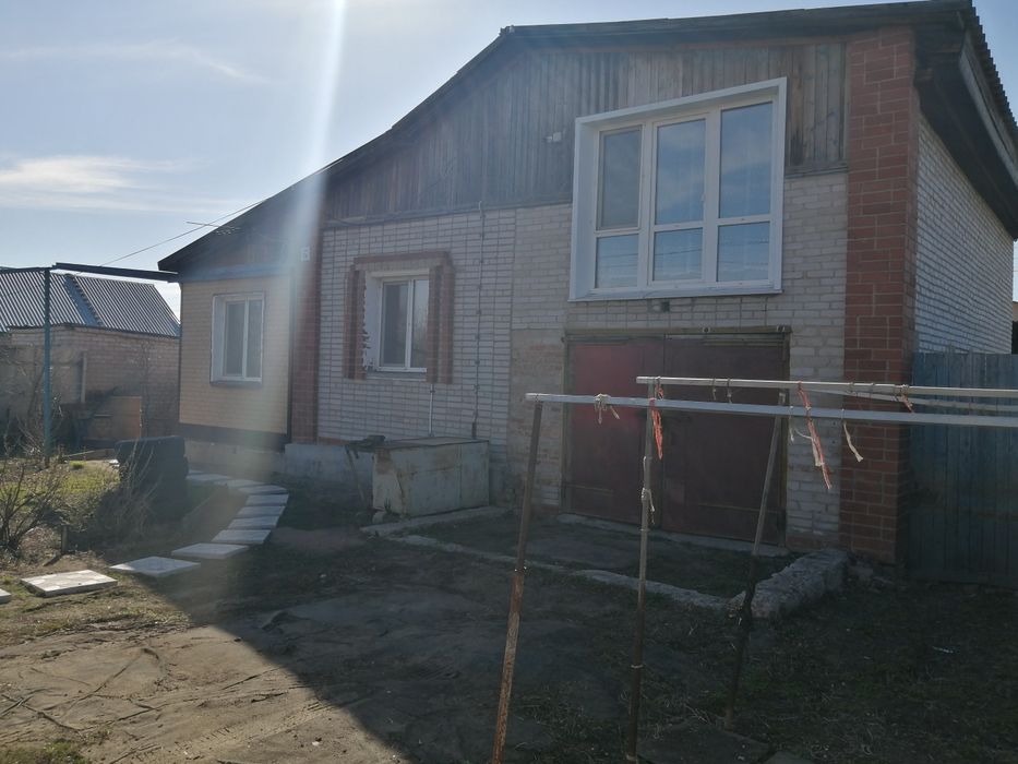 Продам дом двухэтажный