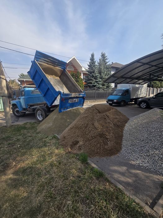Зил. Песок Щебень Отсев Глина Сникерс