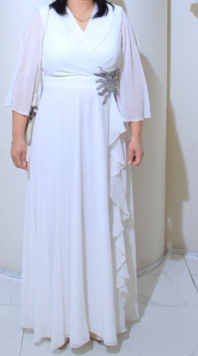 Продаю вечерние платья