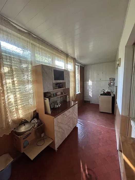 Продается своя собственная 2 комнатная квартира