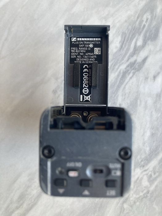 Sennheiser петличка микрофон
