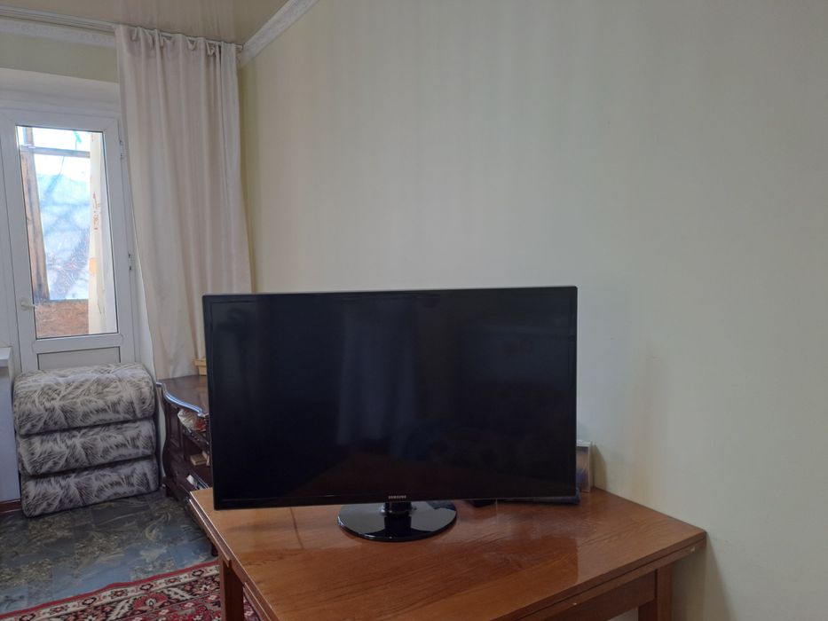 Телевизор SAMSUNG