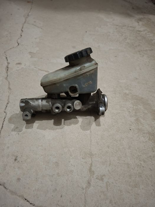 Тормозной цилиндр тайота марк2