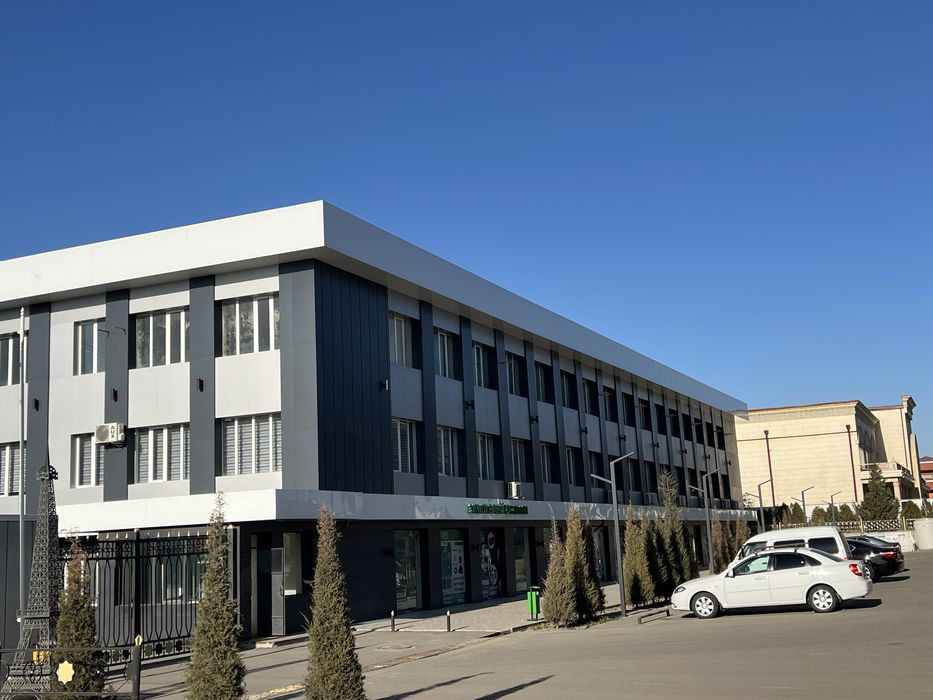 Аренда помещения под ОФИС с новым ремонтом первая линия