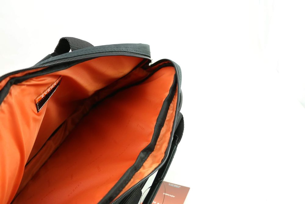 чанта за лаптоп 16 инча, Everki Advance, високо качество,нова,