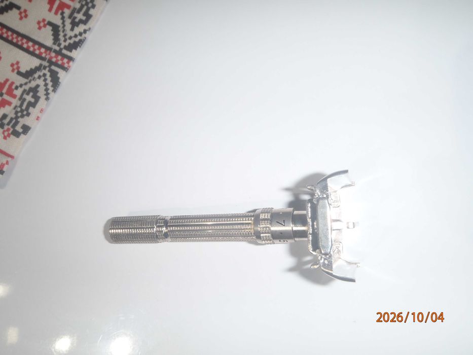 Aparat vechi ras barbierit 1963  Gillette Slim Adjustable Made in USA I4  aproape nou