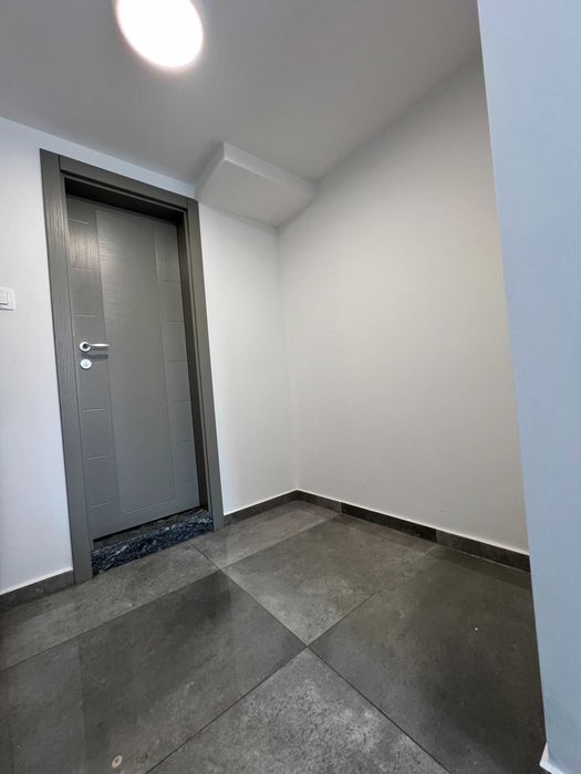 Дава се под наем Магазин в Русе, Възраждане - 30 кв.м за 400 € - Снимка #3