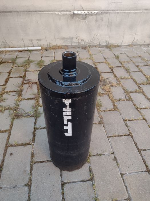 Carota Hilti și Würth