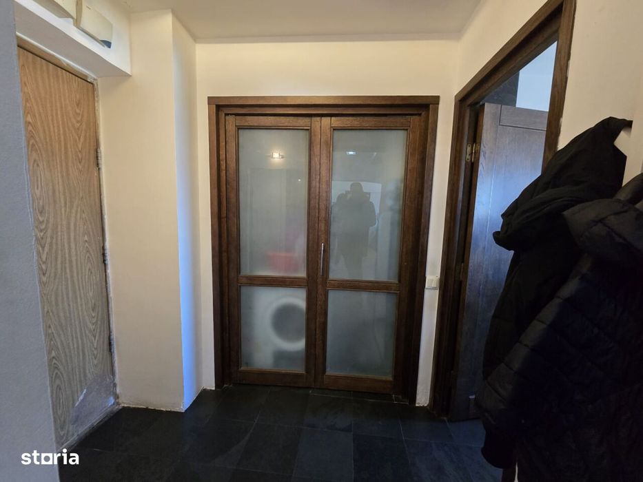 Vanzare apartament, 65 mpu Stefan Cel Mare nr 16, bloc 1984