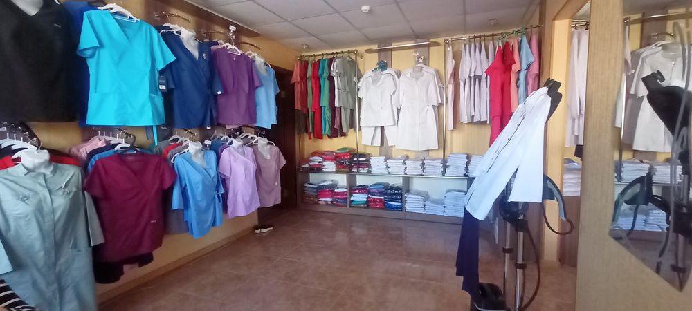 Продаётся магазин медицинской одежды