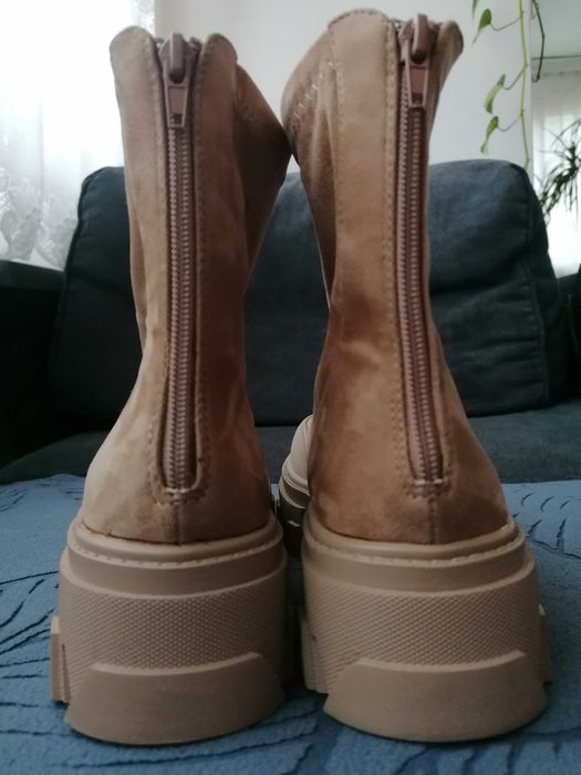 Дамски боти Corina