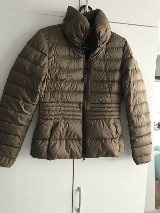 Палта и пухенки ХS Iro Paris, Maje, Peuterey, Armani, Guess