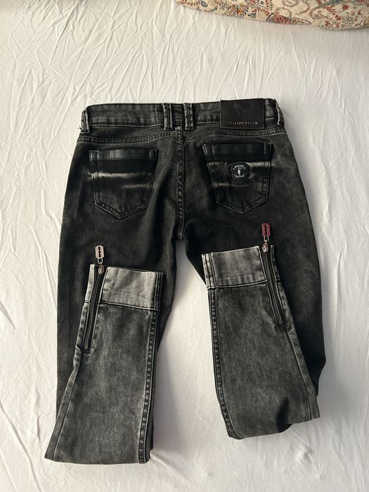 Philipp Plein дънки W28 – дизайнерски модел, ципове, кожа, топ състояние