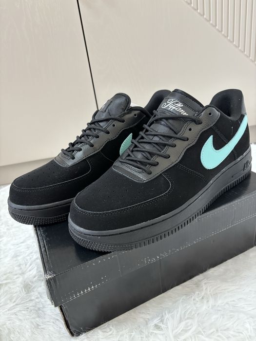 Парные кроссовки Nike Air Force 1 Tiffany & Co