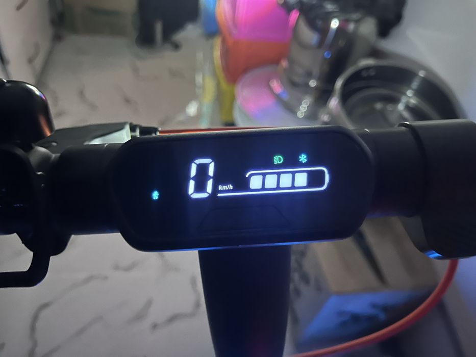 Электорсамокат названия модел Ninbot