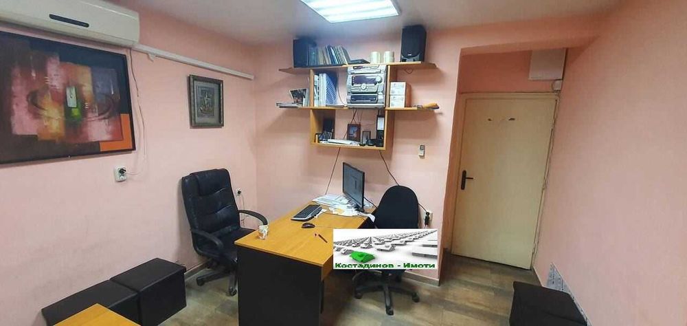 Дава се под наем Офис в Пловдив, Младежки Хълм - 45 кв.м за 520 € - Снимка #2