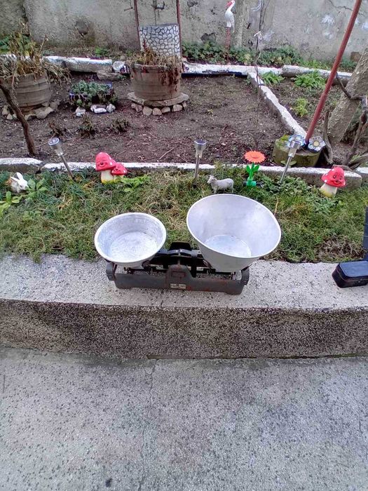 Старинен кантар - везна