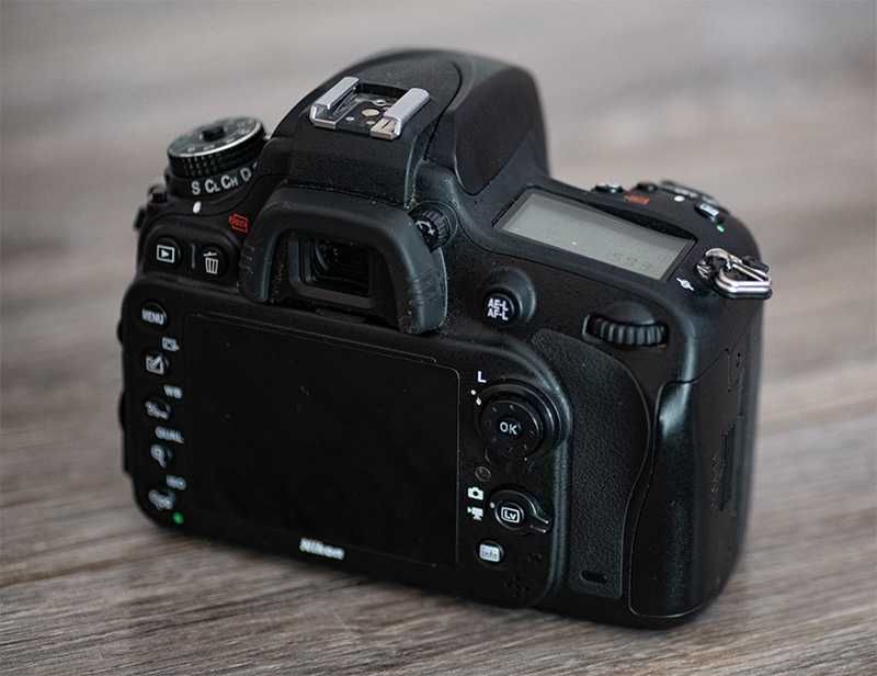 Aparat foto DSLR NIKON D610 FX
