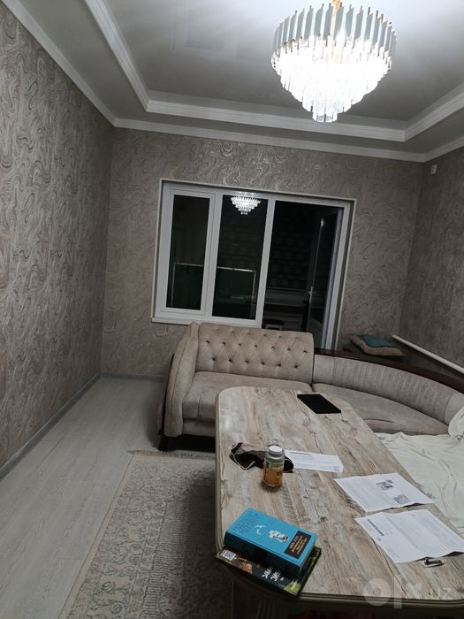 Oqqorgon Dersu domida uy sotiladi