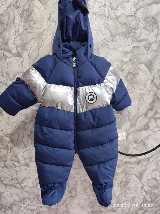 Продам димесезонный комбинезон