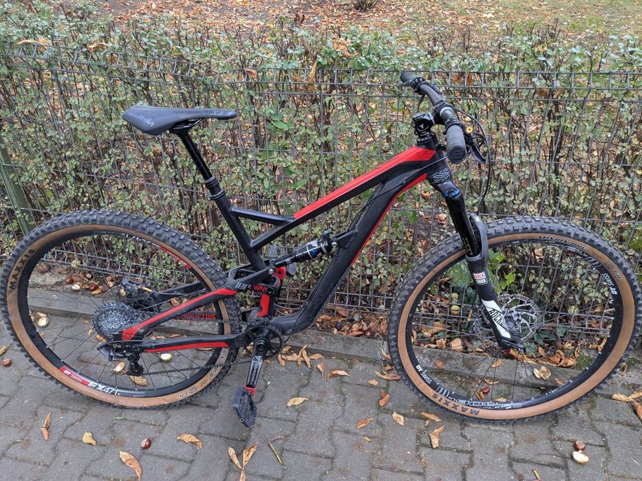 Bicicleta YT Jeffsy