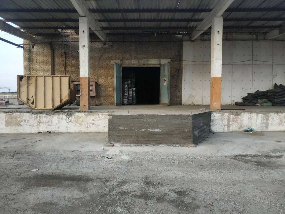 Холодильный склад и Ангар с жел.дор. веткой