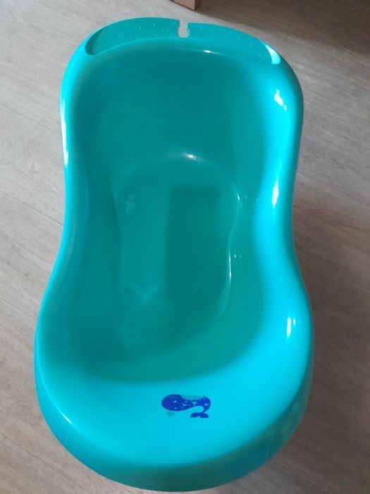 Ванна детская 2000т.