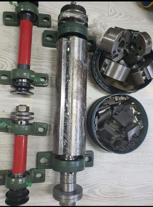 Ax de circular și ax de abric