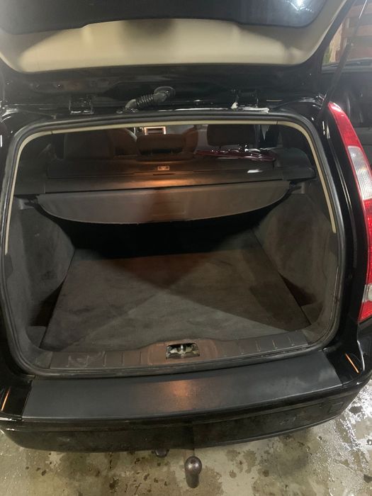 Volvo v 50 an 2006 sau schimb