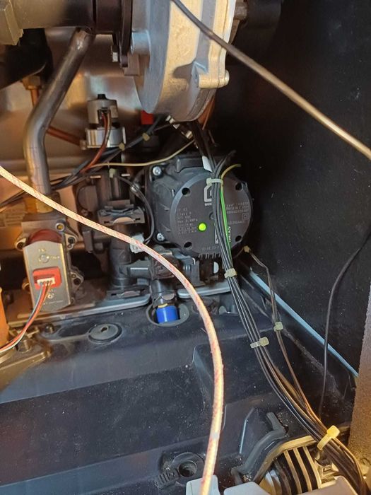 Vindem pompe recirculare WILO, Ener Plus. Grundfos.