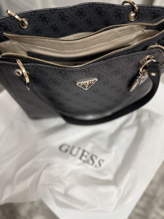 Geanta Guess noua cu eticheta