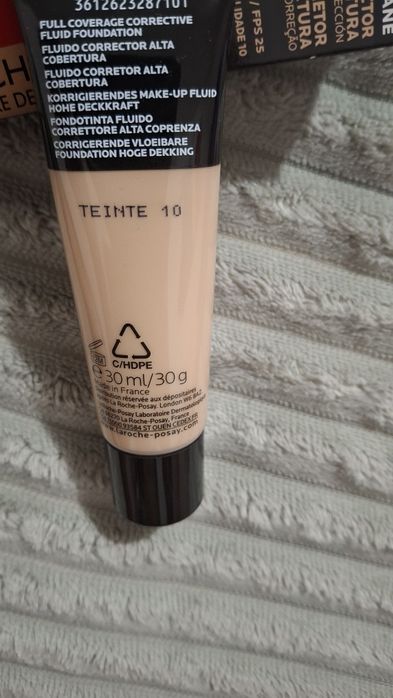 Fond de ten La roche-posay nuanța 10