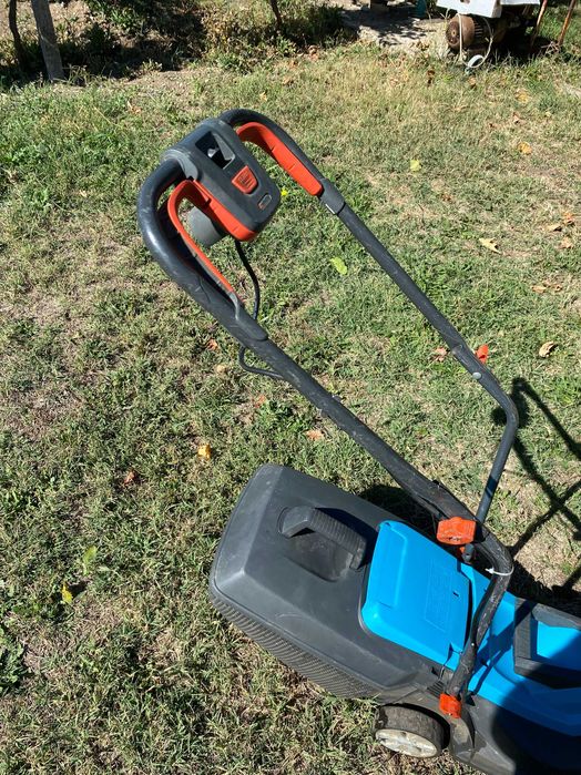 Електрическа косачка за трева