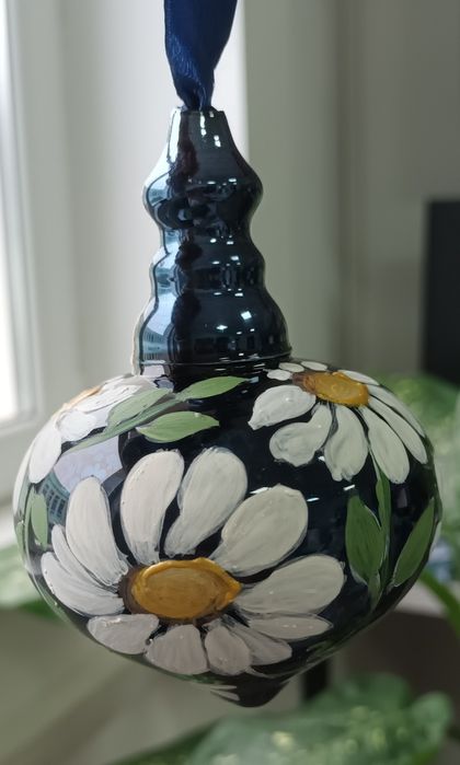 Globuri noi pictate manual de Crăciun