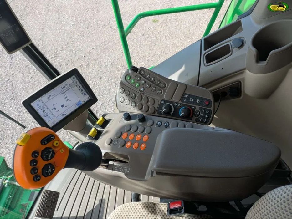 Комбайн John Deere S670