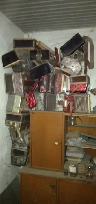 Аккордеоны,баяны на запчасти