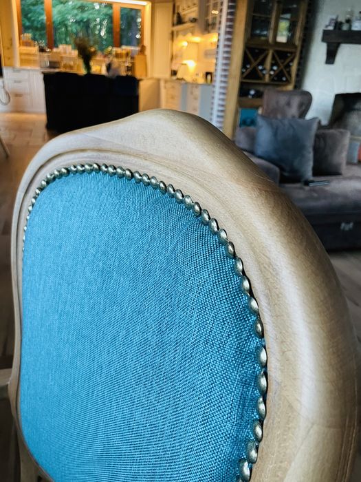 Трапезни столове 4 бр.