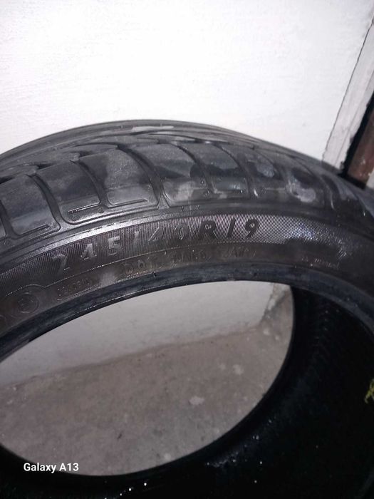 Дънлоп 245-40-19