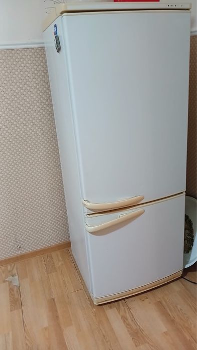 Холодильник в рабочем состоянии