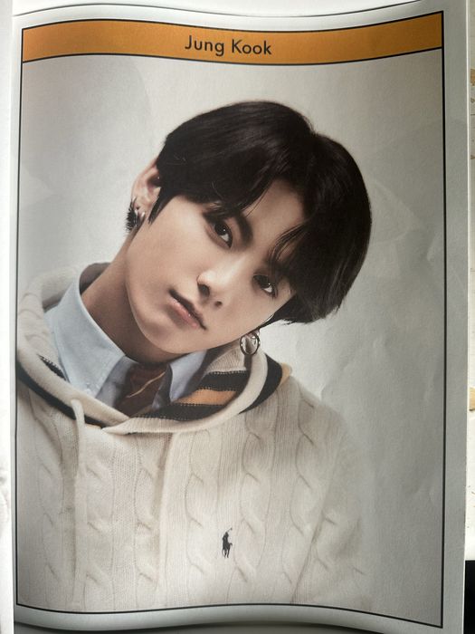 Албум на BTS: MAP OF THE SOUL 7 version 04