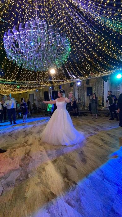 Se vinde rochie de mireasa